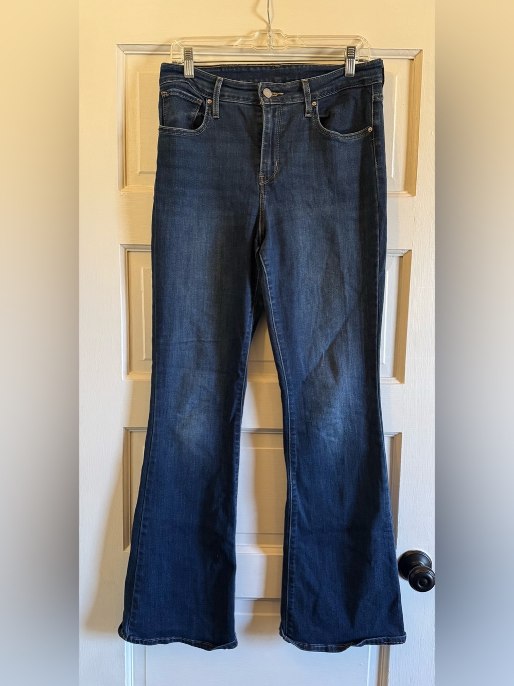 Levi's High Rise Flare Jeans